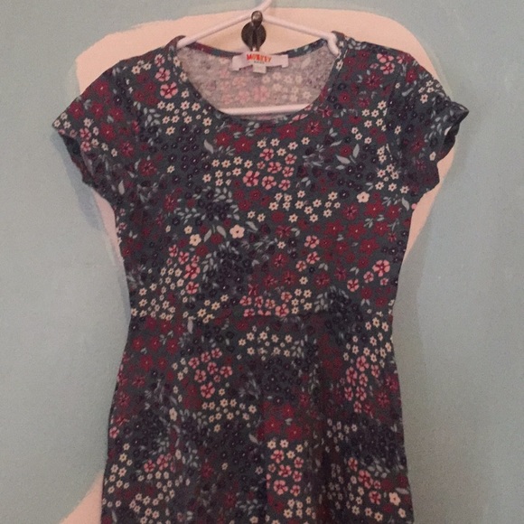 Girls size 5 / 6 floral casual short sleeve dress - Picture 6 of 14